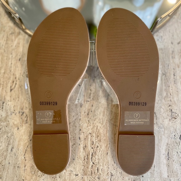 NWOT Olivia Jaymes Clear/Nude Sandals - Size 7 - Picture 5 of 5